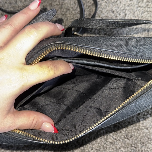 Michael Kors Black Crossbody Bag - Picture 4 of 6